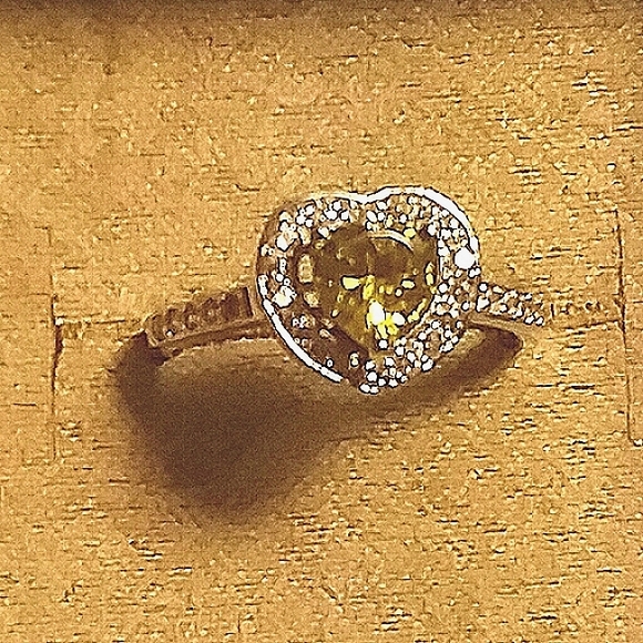Platinum over Sterling Silver Yellow & White CZ - Picture 5 of 7